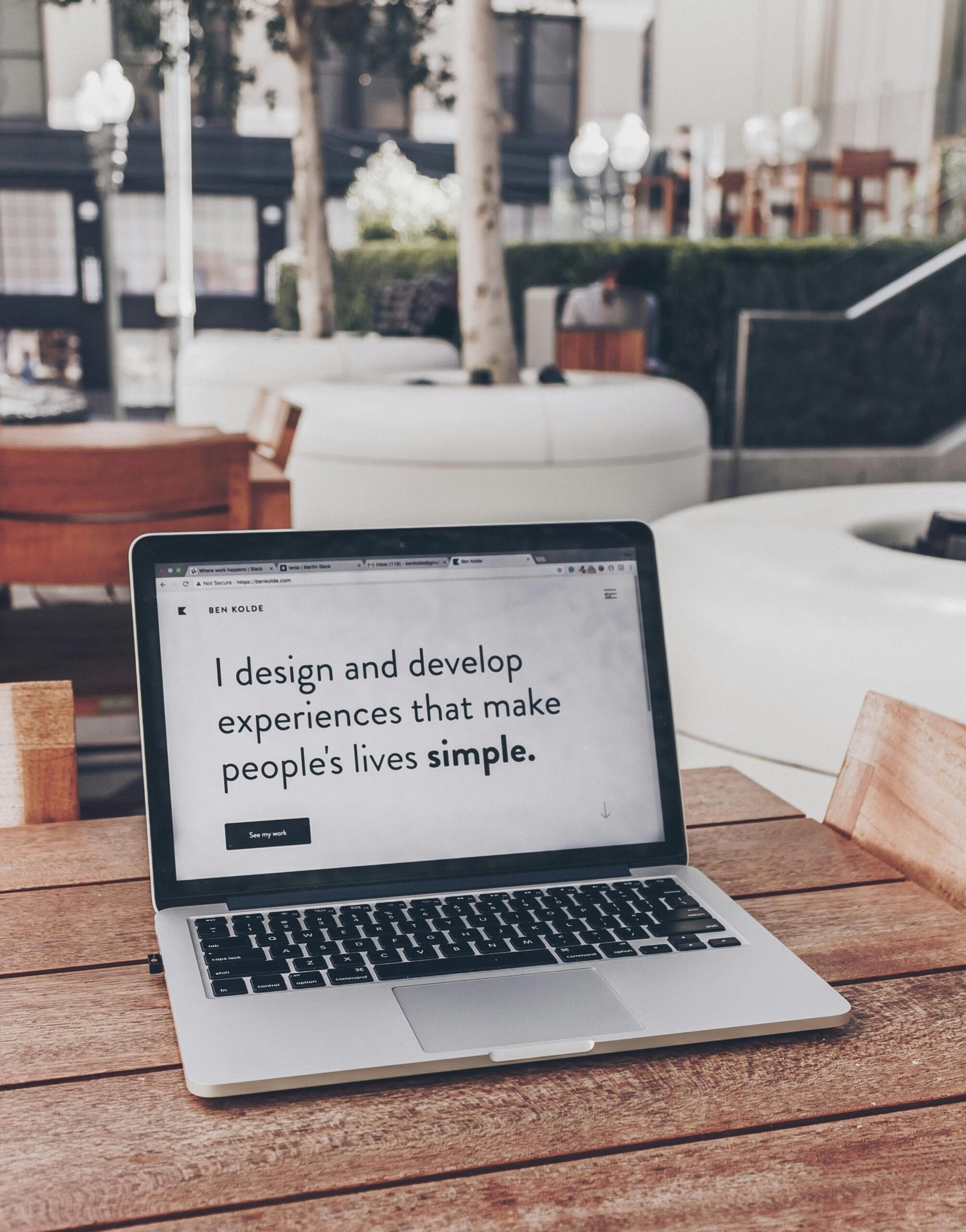 The Ultimate Guide to Building a Successful E-Commerce Website